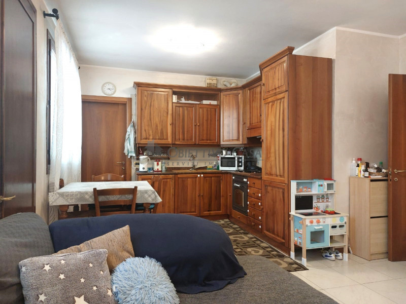 Rif. AT217 – Ad Abano Terme, proponiamo in vendita un'esclusiva soluzione abitativa di testa, ind...