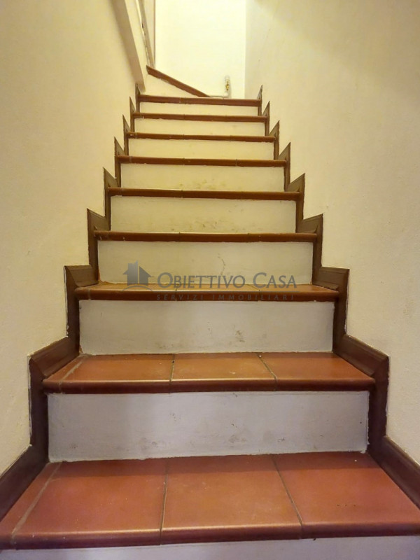 Rif. AT217 – Ad Abano Terme, proponiamo in vendita un'esclusiva soluzione abitativa di testa, ind...