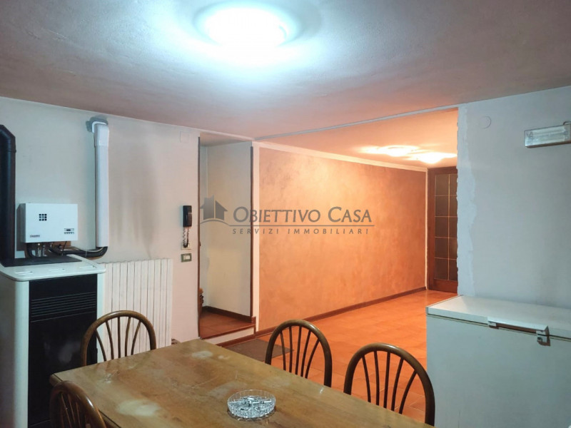 Rif. AT217 – Ad Abano Terme, proponiamo in vendita un'esclusiva soluzione abitativa di testa, ind...