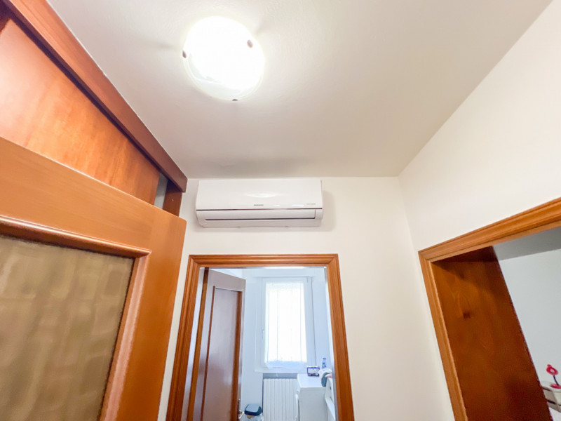 PER STUDENTI/RICERCATORI/DOTTORANDI

Disponibile intero appartamento al piano terra con 2 STANZE ...