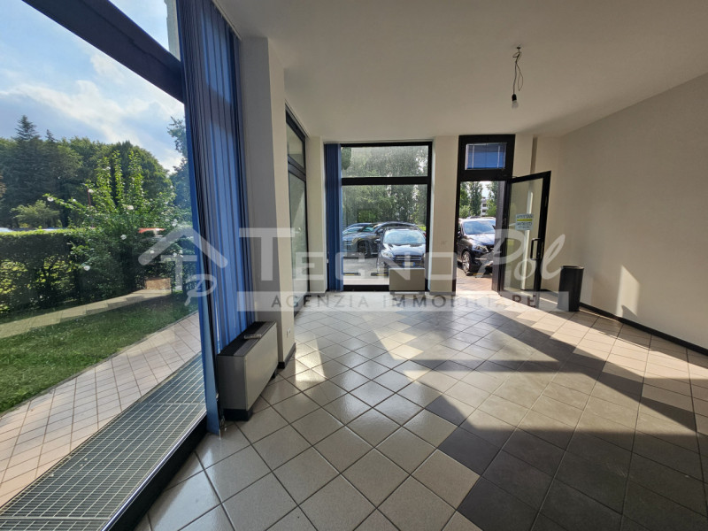 Cadoneghe Affitto Negozio