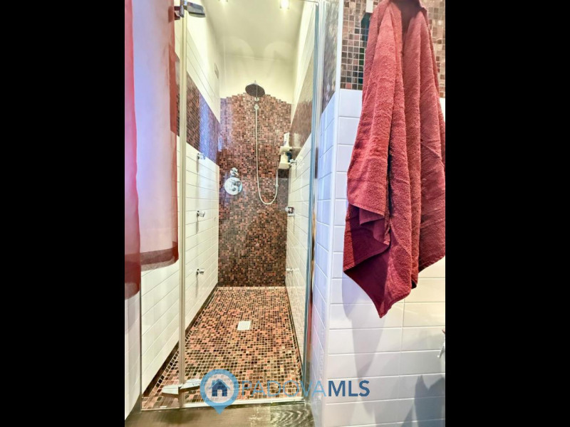 Immobile in esclusiva al Gruppo Padova MLS
PONSO: paesino a 5 km da Este, contesto silenzioso ed ...