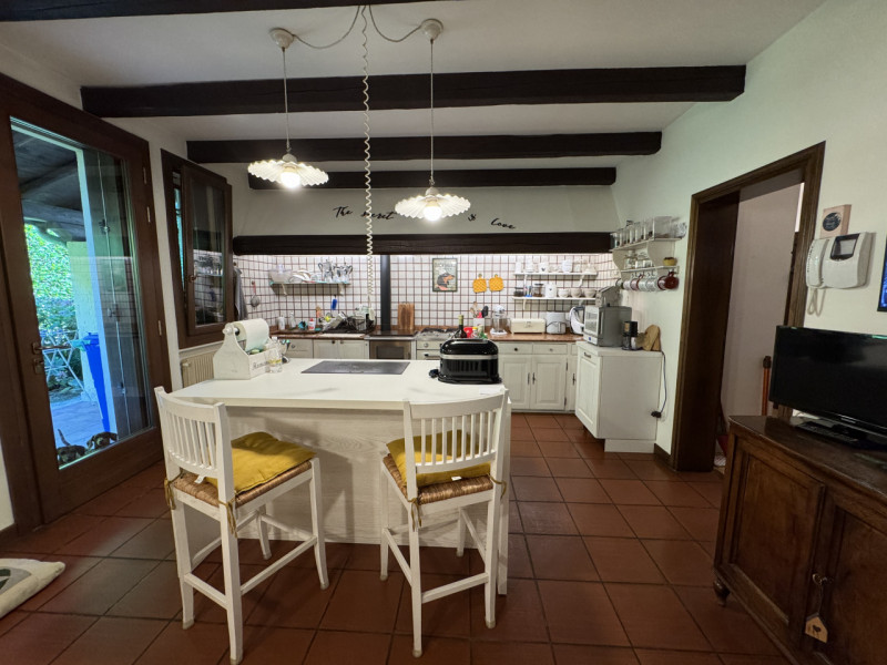 Rif.BC234  (Per info: Daniel +39 3939878704)

Proponiamo in vendita una VILLA SINGOLA immersa nel...