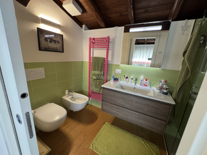 Rif.BC234  (Per info: Daniel +39 3939878704)

Proponiamo in vendita una VILLA SINGOLA immersa nel...