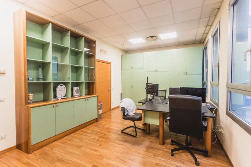 Nel prestigioso contesto del centro direzionale di Vicenza Ovest Palazzo ORO, proponiamo in vendi...