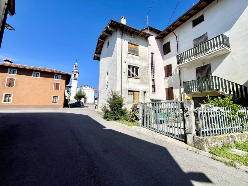 Reana del Rojale Vendita Casa a schiera porzione di testa