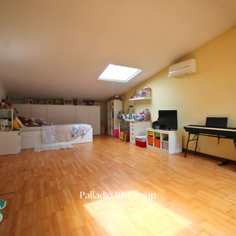 Scoprite il vostro nuovo spazio abitativo nel cuore di Santa Bertilla, una delle zone più ricerca...