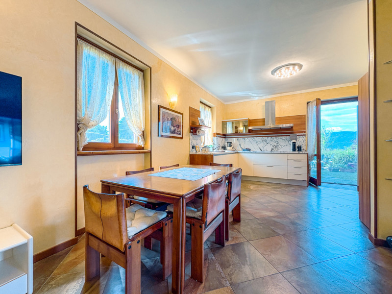 Reihenhaus zum Verkauf in Bolzano Novarese, in einer Wohnanlage mit Pool