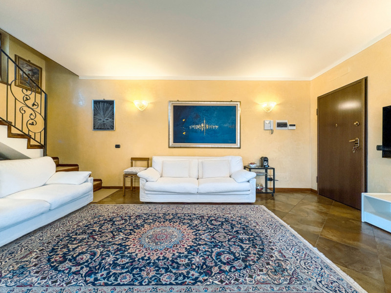 Reihenhaus zum Verkauf in Bolzano Novarese, in einer Wohnanlage mit Pool