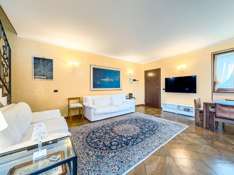 Reihenhaus zum Verkauf in Bolzano Novarese, in einer Wohnanlage mit Pool