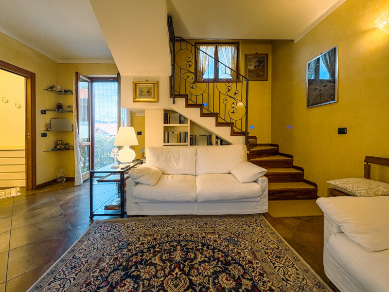 Reihenhaus zum Verkauf in Bolzano Novarese, in einer Wohnanlage mit Pool