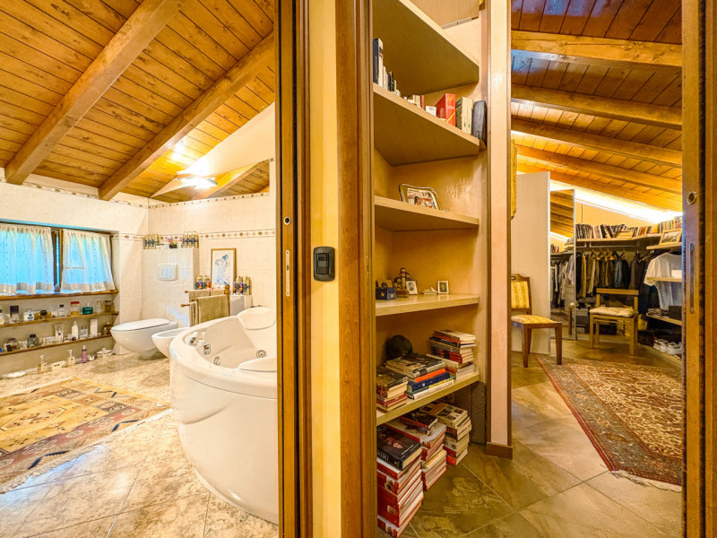 Reihenhaus zum Verkauf in Bolzano Novarese, in einer Wohnanlage mit Pool