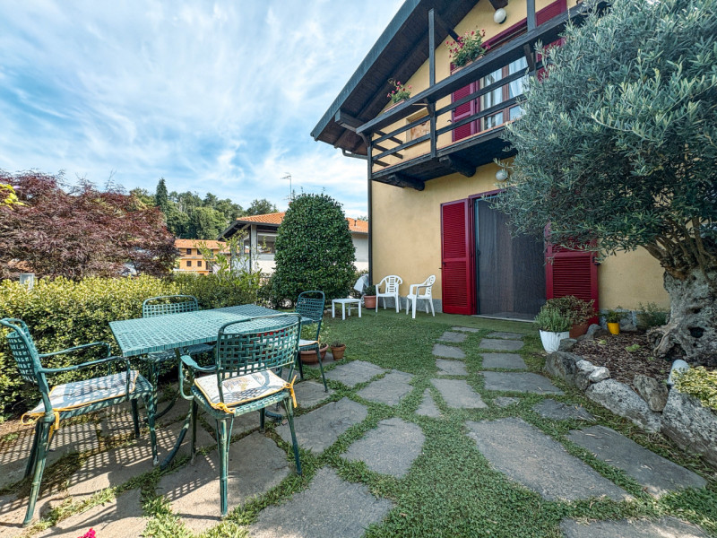 Reihenhaus zum Verkauf in Bolzano Novarese, in einer Wohnanlage mit Pool