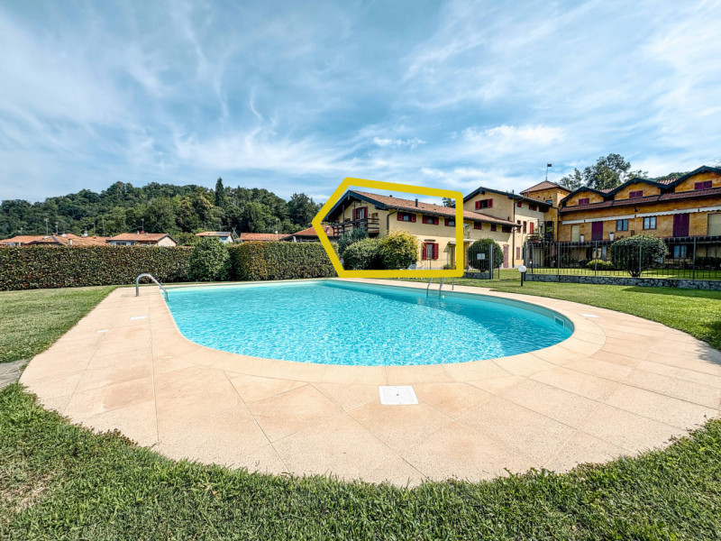 Reihenhaus zum Verkauf in Bolzano Novarese, in einer Wohnanlage mit Pool