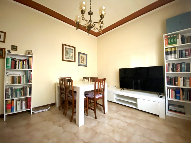 RUBANO- In contesto residenziale, proponiamo INTROVABILE opportunità di CASA SINGOLA sviluppata t...