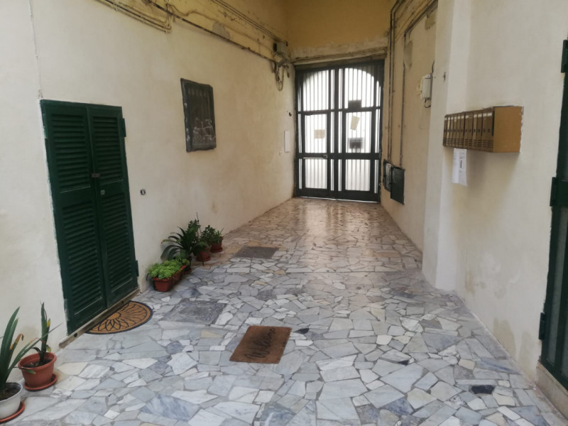 Napoli Affitto Appartamento bilocale