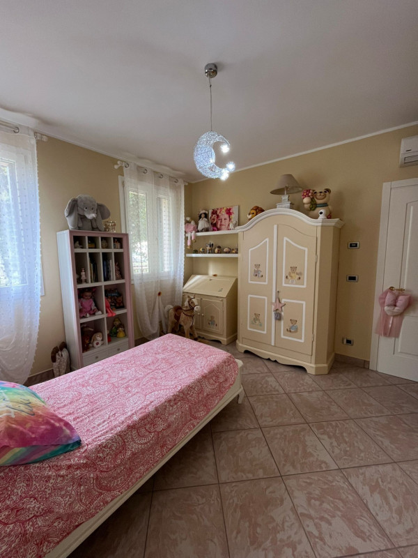 In vendita a Urbana, località San Salvaro, porzione di bifamiliare disposta interamente al piano ...