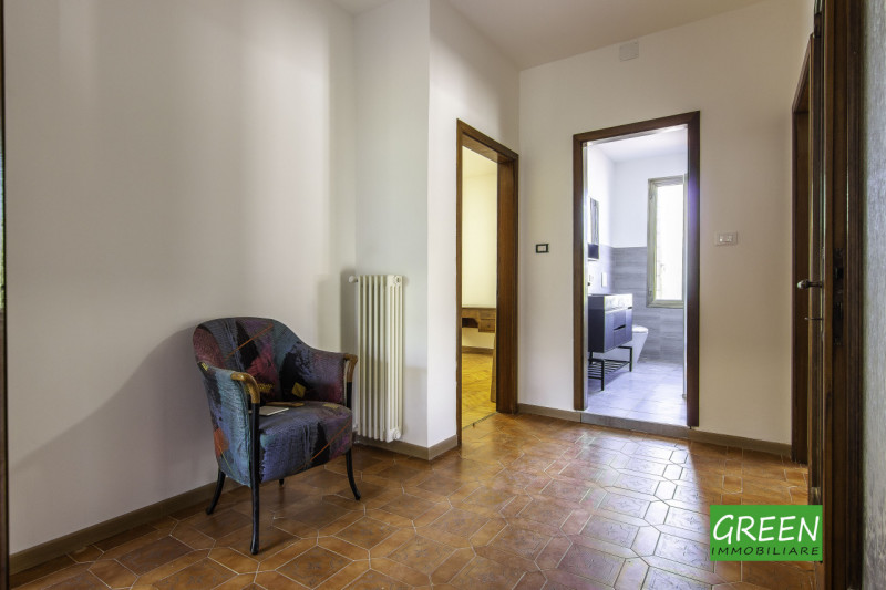 SOLO STUDENTE Santissima Trinita': In zona comodissima a tutti i principali servizi nelle immedia...