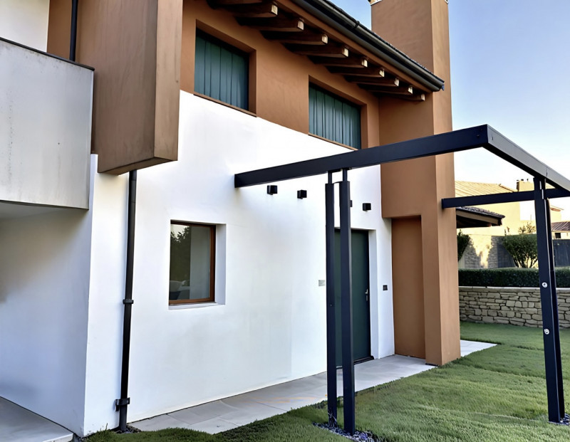 (Per INFO 3316190143) A Piombino Dese, in zona residenziale tranquilla e vicina al centro, propon...