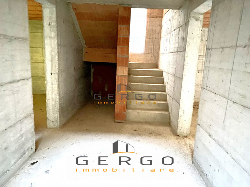 (Per INFO 3316190143) A Piombino Dese, in zona residenziale tranquilla e vicina al centro, propon...