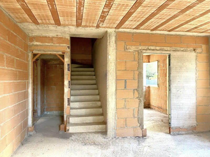 (Per INFO 3316190143) A Piombino Dese, in zona residenziale tranquilla e vicina al centro, propon...