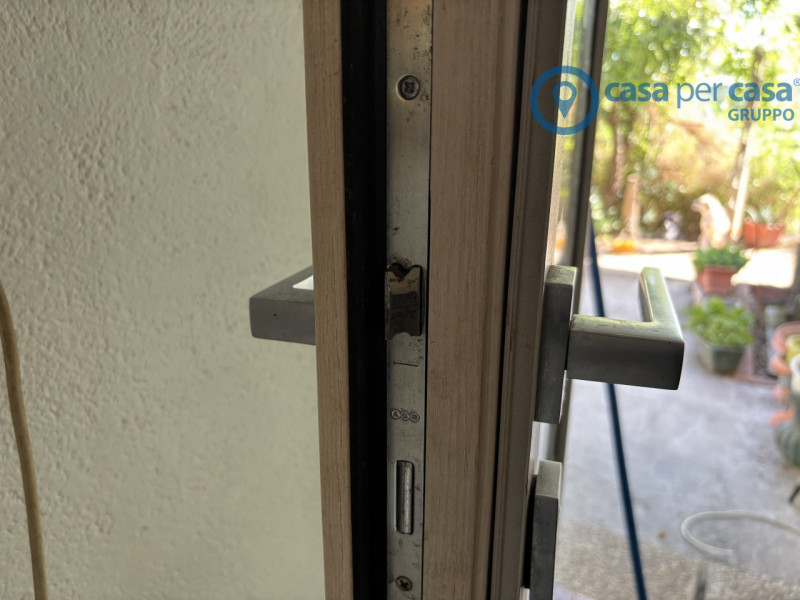 APPROVATO GRUPPO CASA PER CASA: VALUTATO, CONTROLLATO, GESTITO IN ESCLUSIVA!

ZONA
Situata a Vesc...