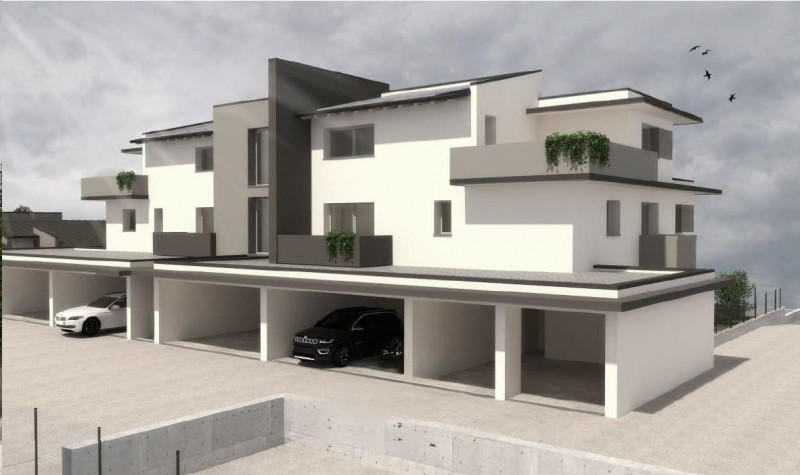 (Per INFO Mattias 3494222146) Scopri questo splendido appartamento situato nel centro di Prata di...