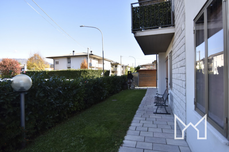 BASSANO DEL GRAPPA - In zona centro studi proponiamo appartamento bicamere sito al piano terra. 
...