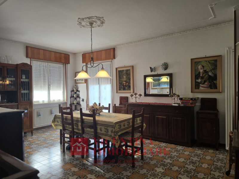 TORRI DI QUARTESOLO-MAROLA: in contesto tranquillo, affittasi APPARTAMENTO BICAMERE ARREDATO al p...
