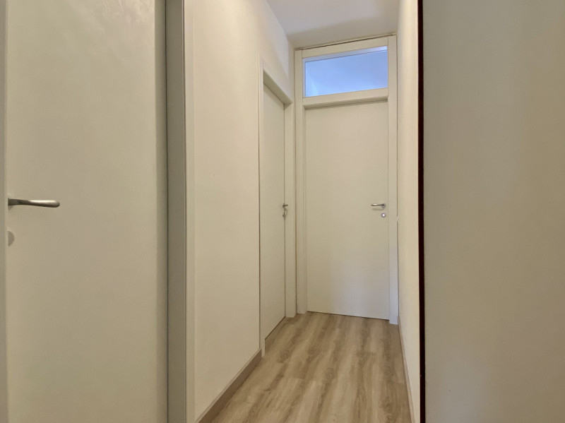 A Sandrigo, in una zona residenziale tranquilla e ben abitata, proponiamo in vendita un luminoso ...