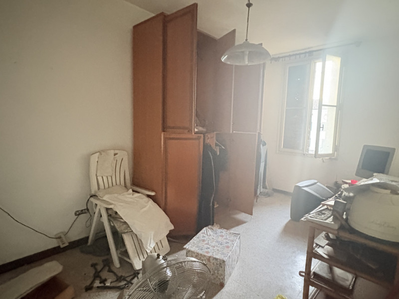 Proponiamo in vendita appartamento quadrilocale situato a Battaglia Terme, in una zona comodissim...