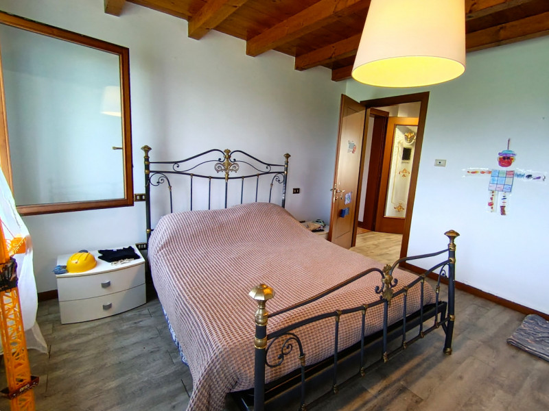 RIF. SGB800 - VILLA ESCLUSIVA
In una zona tranquilla e riservata, immersa nel verde della campagn...