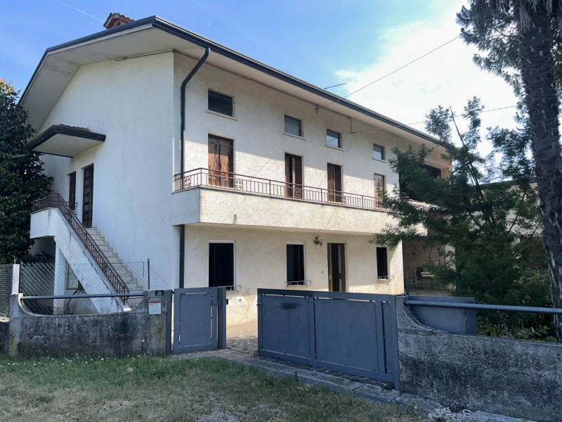 Marano Vicentino Vendita Bifamiliare