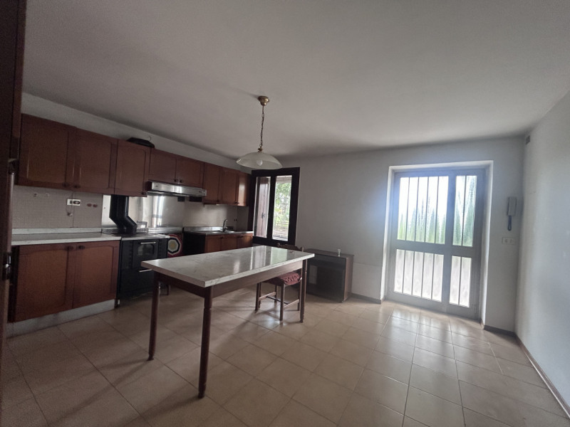 MARANO VICENTINO: in posizione tranquilla e immersa nel verde, proponiamo CASA SINGOLA SOVRAPPOST...