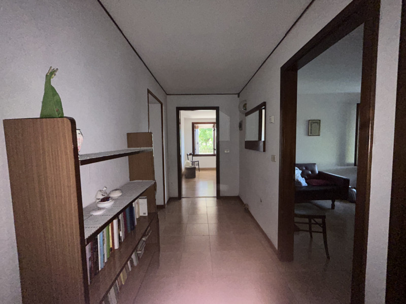 MARANO VICENTINO: in posizione tranquilla e immersa nel verde, proponiamo CASA SINGOLA SOVRAPPOST...