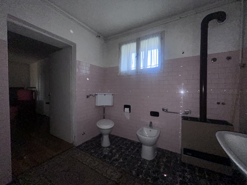 MARANO VICENTINO: in posizione tranquilla e immersa nel verde, proponiamo CASA SINGOLA SOVRAPPOST...