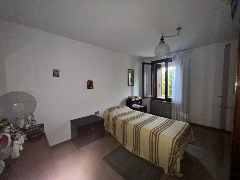 MARANO VICENTINO: in posizione tranquilla e immersa nel verde, proponiamo CASA SINGOLA SOVRAPPOST...