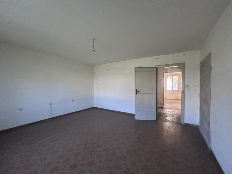 MARANO VICENTINO: in posizione tranquilla e immersa nel verde, proponiamo CASA SINGOLA SOVRAPPOST...