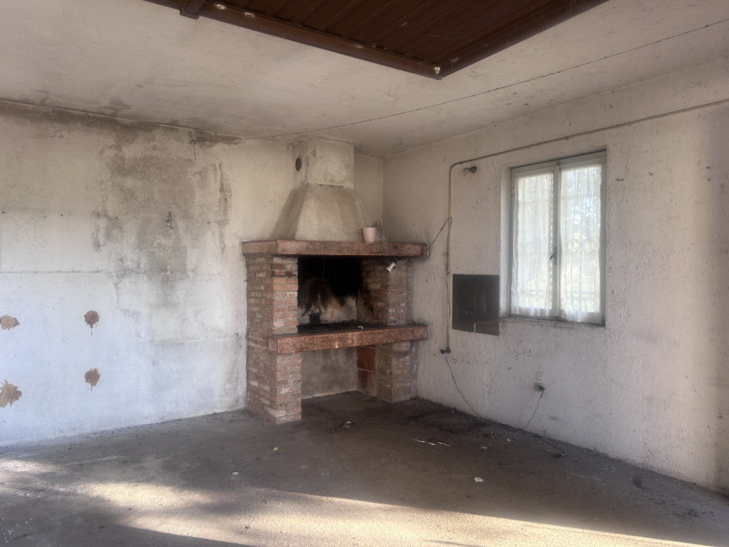 MARANO VICENTINO: in posizione tranquilla e immersa nel verde, proponiamo CASA SINGOLA SOVRAPPOST...