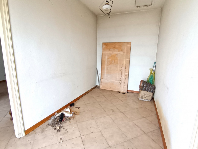 Rif. CM90
Si propone in vendita una casa accostata situata al termine di una strada chiusa nella ...