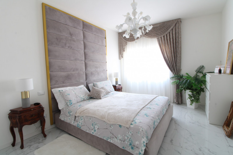 MONSELICE: scopri questo splendido appartamento trilocale, al primo piano, situato nel centro sto...