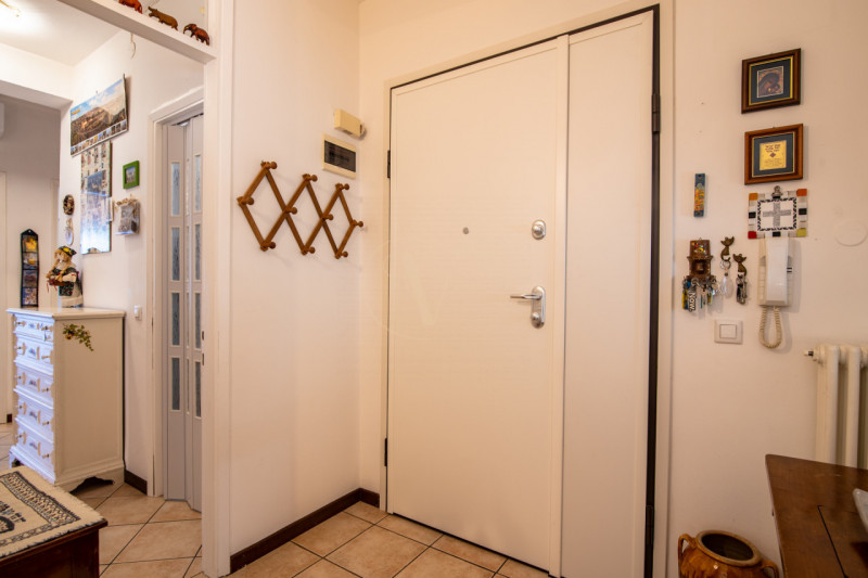 Scopri questo affascinante appartamento di 112 mq situato in zona Paltana a Padova, in una tranqu...