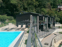 Attico con piscina e vista sul lago di como, nesso