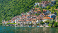 Attico con piscina e vista sul lago di como, nesso