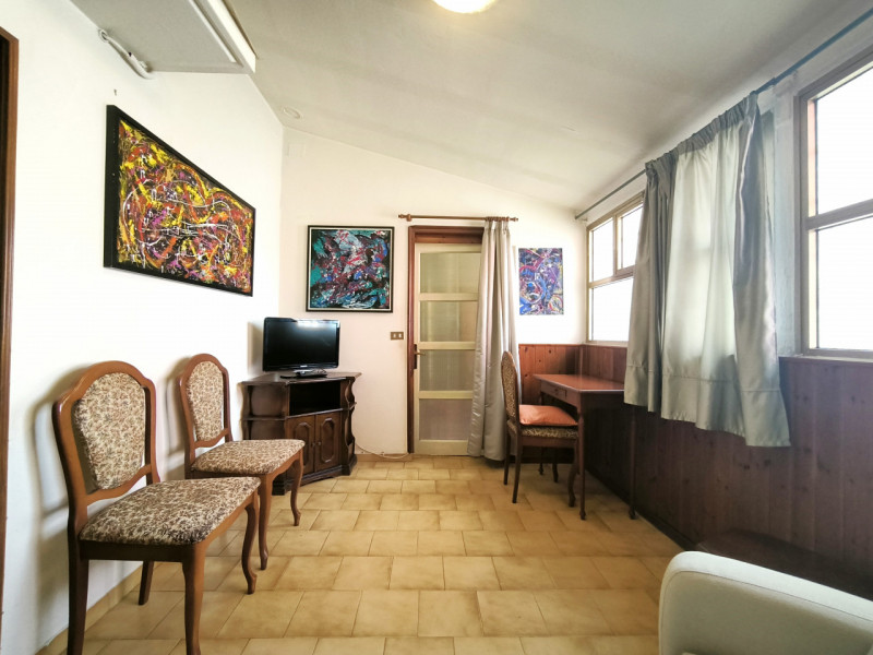 CARBONERA: VASCON

Proponiamo in vendita una bifamiliare situata nella zona residenziale di Vasco...