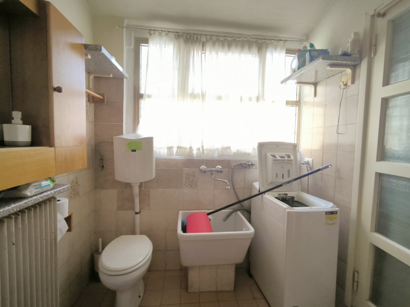 CARBONERA: VASCON

Proponiamo in vendita una bifamiliare situata nella zona residenziale di Vasco...