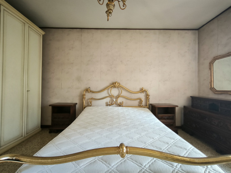 CARBONERA: VASCON

Proponiamo in vendita una bifamiliare situata nella zona residenziale di Vasco...