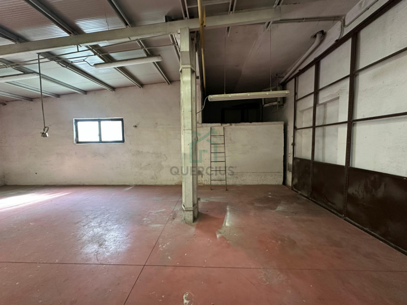 Magazzini e depositi in Vendita a Verona