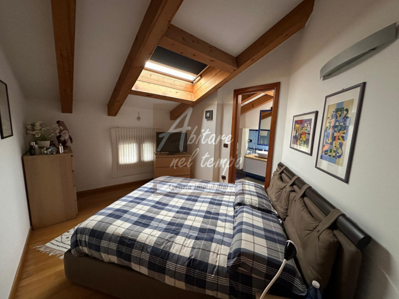 CITTADELLA (PD) - Zona Borgo Padova

In nostra esclusiva proponiamo in vendita un raffinato attic...