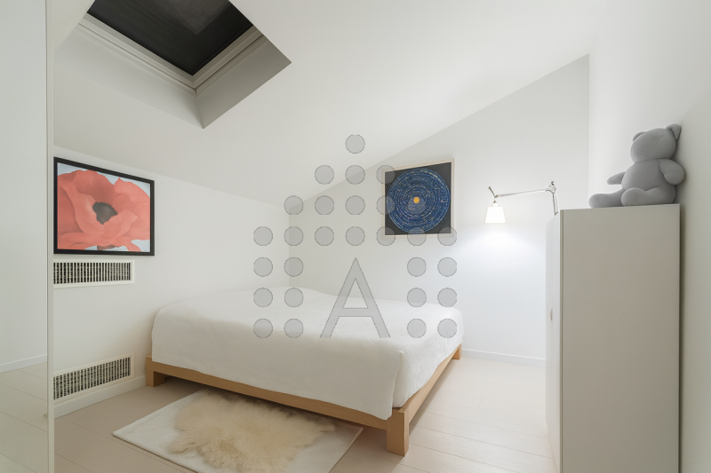 PORZIONE DI BIFAMILIARE INDIPENDENTE – 230 m² – GIARDINO, VERANDA/PALESTRA, SPA PRIVATA – ULTIMAT...